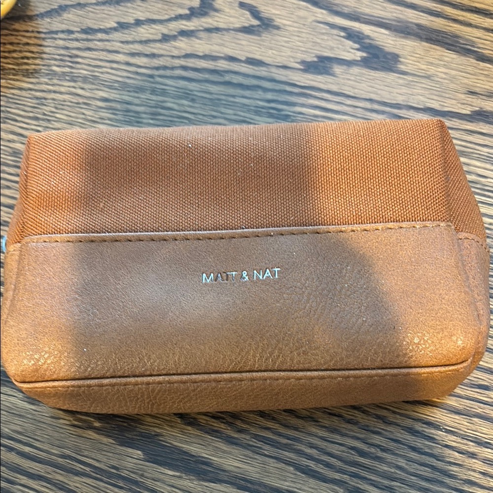 Matt & Nat Tan Toiletry Bag